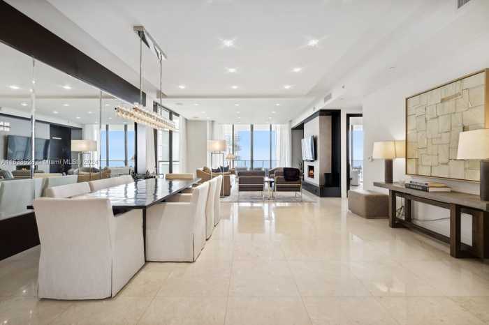 photo 2: 9701 Collins Ave Unit 1604S, Bal Harbour FL 33154