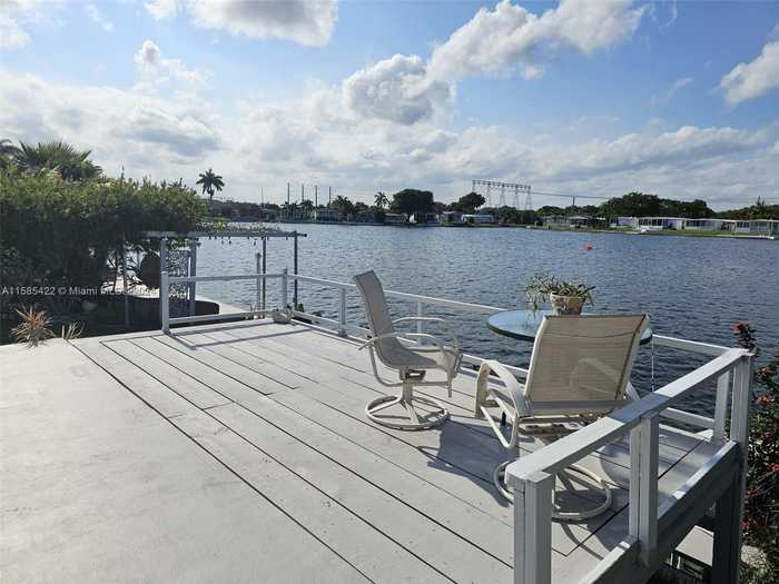 photo 2: 3009 Lakeshore Dr, Dania Beach FL 33312