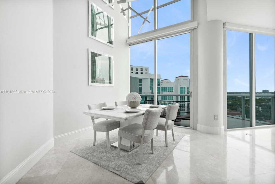 photo 3: 3131 NE 188th St Unit 21207, Aventura FL 33180