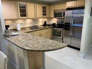 photo 2: 2301 Collins Ave Unit 325, Miami Beach FL 33139