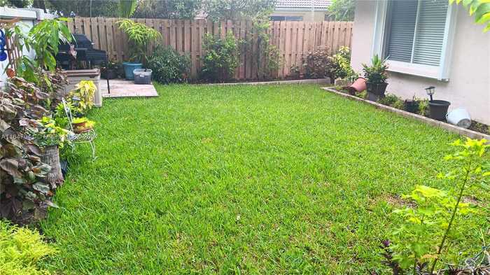 photo 15: 361 NW 110th Ave, Plantation FL 33324