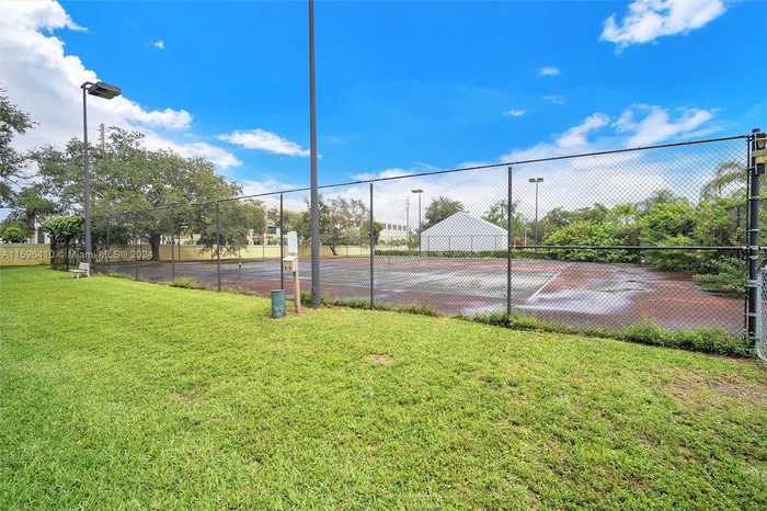 photo 14: Unit 103, Oakland Park FL 33309