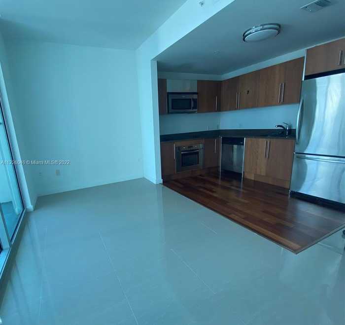 photo 5: 300 S Biscayne Blvd Unit T-3109, Miami FL 33131