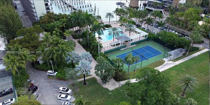 photo 21: 770 NE 69th St Unit 4H, Miami FL 33138