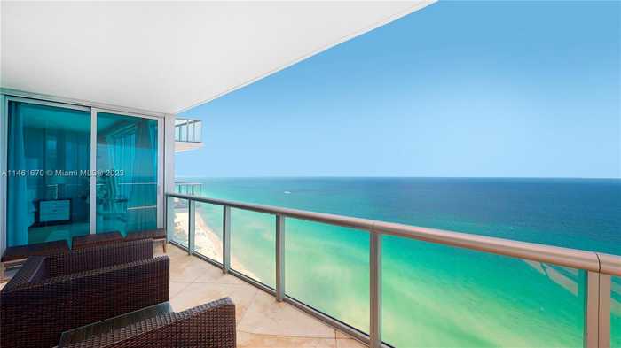 photo 8: 17001 Collins Ave Unit 3601, Sunny Isles Beach FL 33160