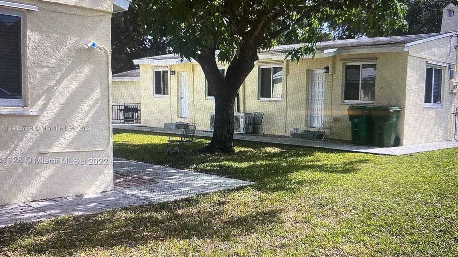 photo 2: 7637 NW 3rd Ave, Miami FL 33150