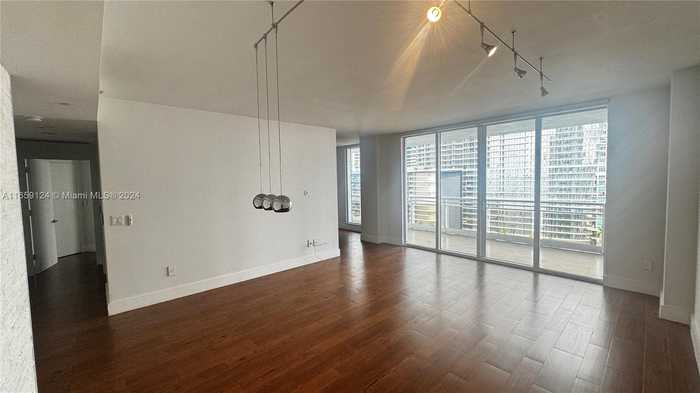 photo 1: 901 Brickell Key Blvd Unit 1505, Miami FL 33131