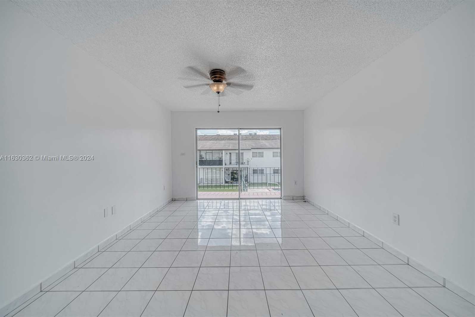 photo 3: 9520 SW 8th St Unit 222, Miami FL 33174