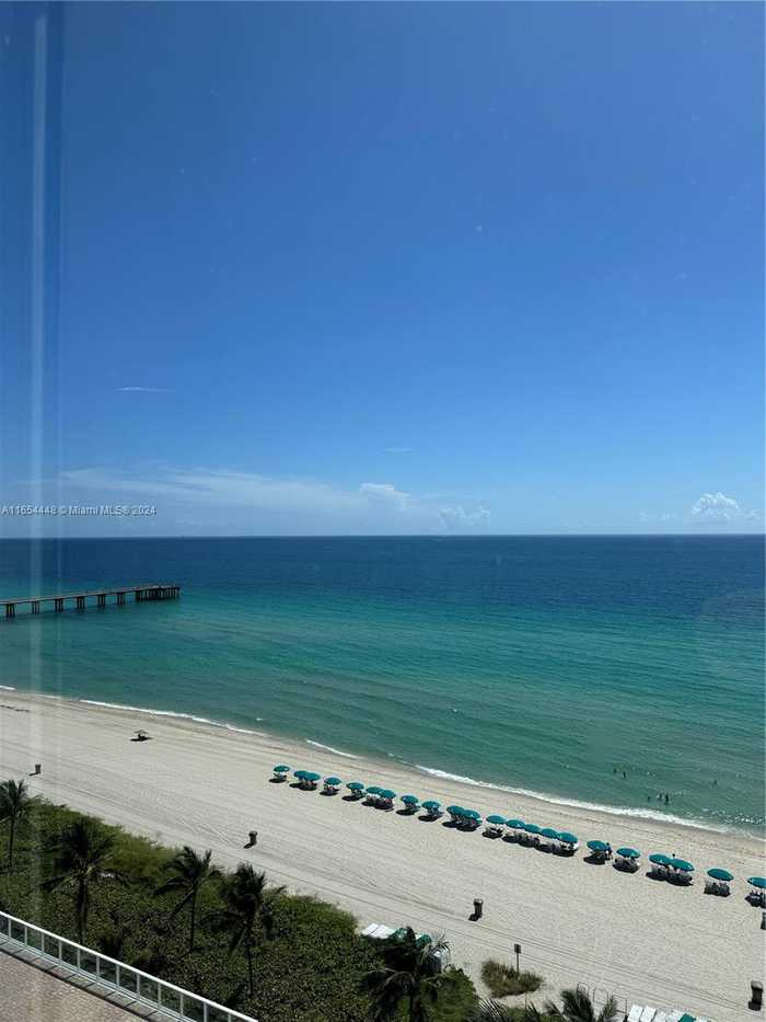 photo 17: 16425 Collins Ave Unit 515, Sunny Isles Beach FL 33160