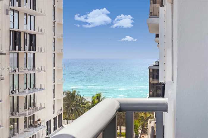 photo 1: 6039 Collins Ave Unit 809, Miami Beach FL 33140