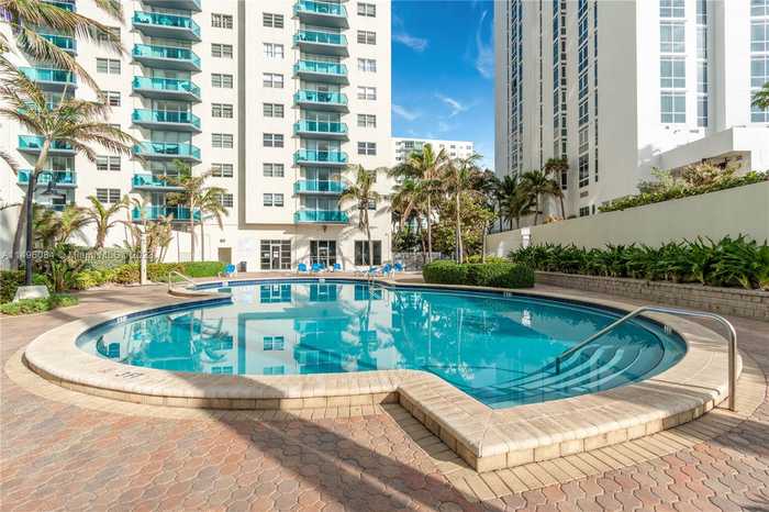 photo 23: 4001 S Ocean Dr Unit 15B, Hollywood FL 33019