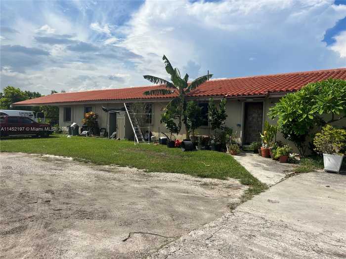 photo 18: 11825 SW 51st St, Miami FL 33175