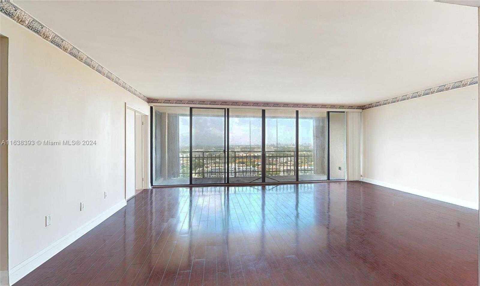 photo 1: 11113 Biscayne Blvd Unit 2056, Miami FL 33181