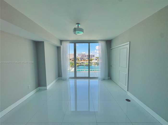 photo 24: 400 Sunny Isles Blvd Unit 721, Sunny Isles Beach FL 33160