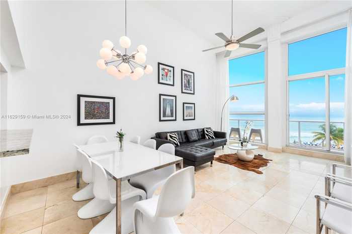 photo 1: 5445 Collins Ave Unit M15, Miami Beach FL 33140