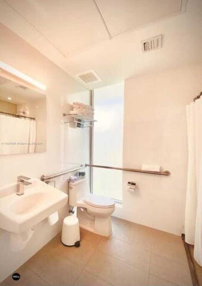 photo 17: 6080 Collins Avenue Unit PH09, Miami Beach FL 33140