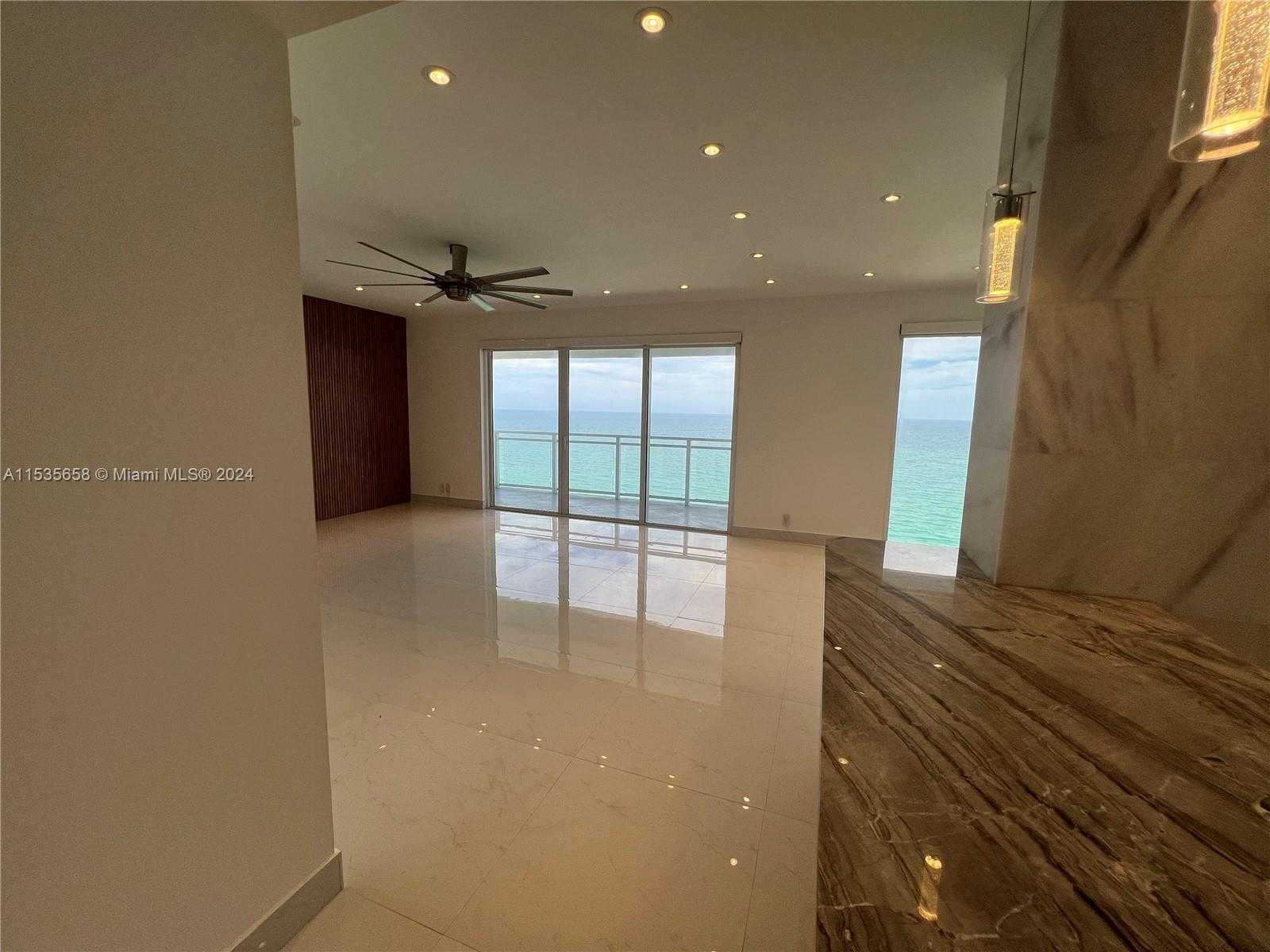 photo 3: 2030 S Ocean Dr Unit 2221, Hallandale Beach FL 33009