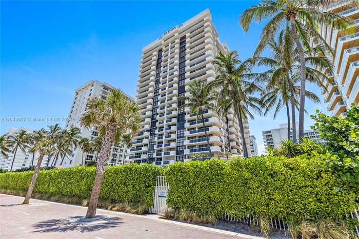 photo 1: 5757 Collins Ave Unit PH-3, Miami Beach FL 33140