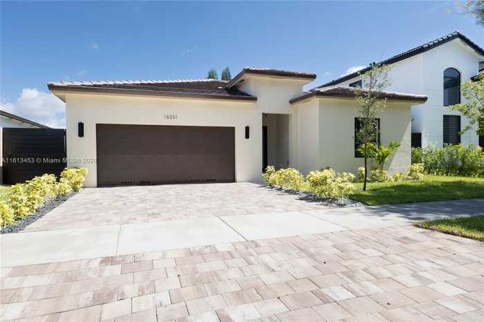 photo 2: 16331 SW 60th Ter, Miami FL 33193