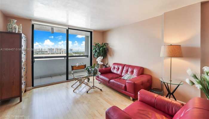 photo 1: 1775 Washington Ave Unit PH-4, Miami Beach FL 33139