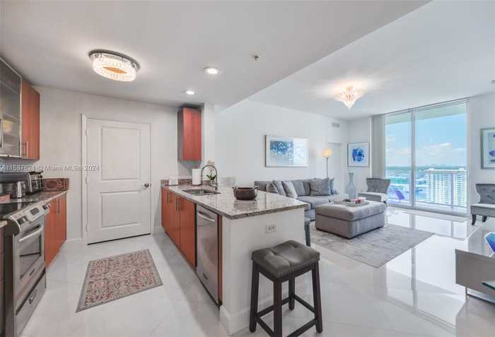 photo 2: 1945 S Ocean Dr Unit 1909, Hallandale Beach FL 33009