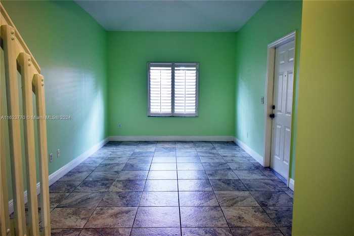 photo 2: 4975 N Tradewinds Ter Unit 601, Dania Beach FL 33312