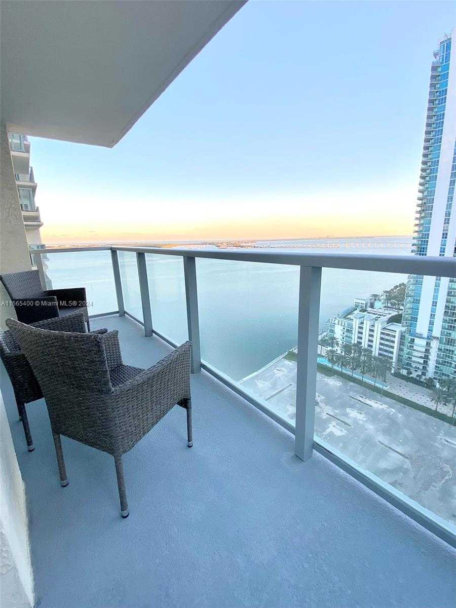 photo 1: 1155 Brickell Bay Dr Unit 2501, Miami FL 33131