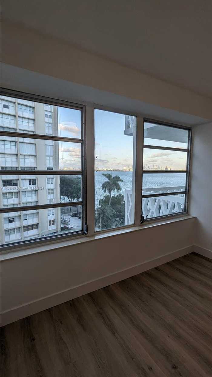 photo 12: 1430 Brickell Bay Dr Unit 703, Miami FL 33131