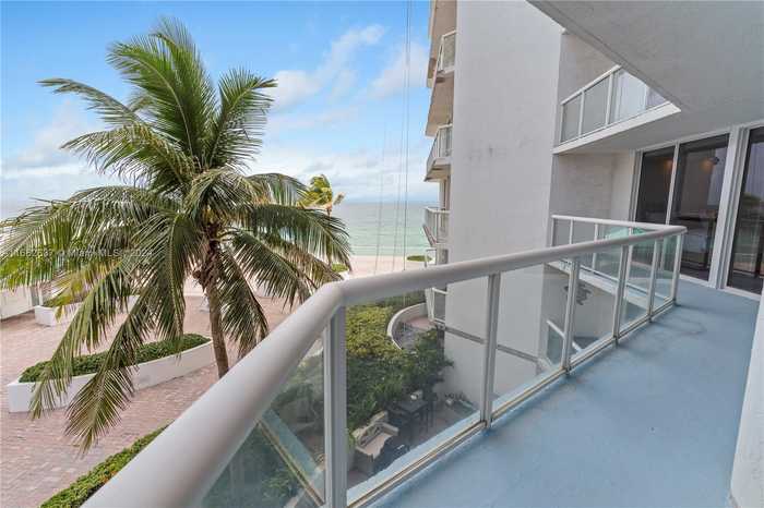 photo 37: 16425 Collins Ave Unit 615, Sunny Isles Beach FL 33160