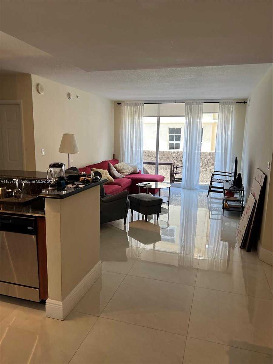 photo 3: 3232 SW 22nd Ter Unit 201, Miami FL 33145