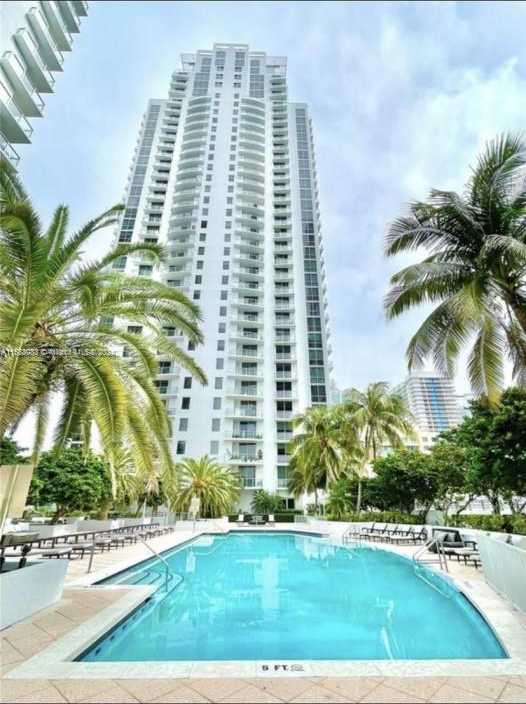 photo 1: 1060 Brickell Ave Unit 1203, Miami FL 33131