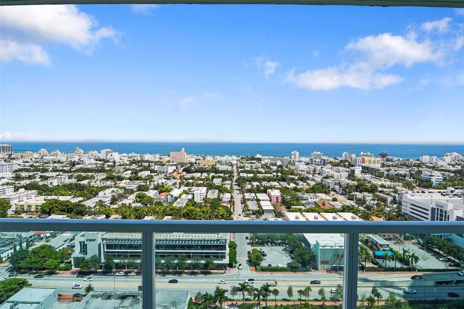 photo 2: 650 West Ave Unit 2808, Miami Beach FL 33139