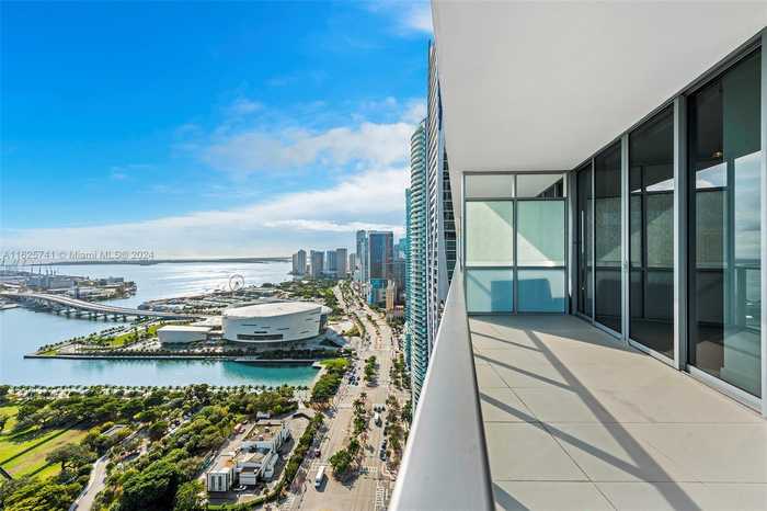 photo 1: 1100 Biscayne Blvd Unit 3904, Miami FL 33132