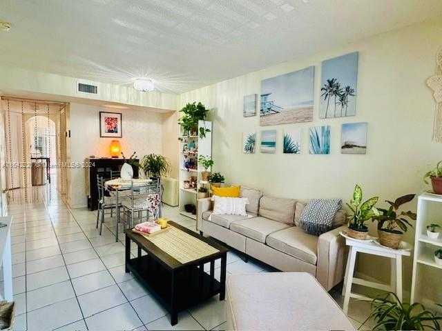 photo 3: Unit 3203, Miami FL 33177