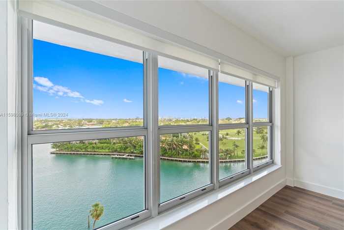 photo 2: 9102 W Bay Harbor Dr Unit 10-B, Bay Harbor Islands FL 33154