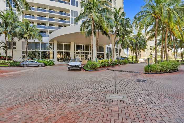 photo 46: 1850 S Ocean Dr Unit 3301, Hallandale Beach FL 33009