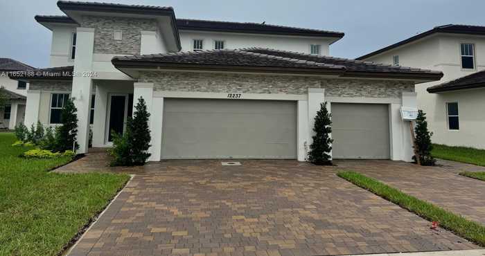 photo 1: 12237 SW 43 CT., Davie FL 33330