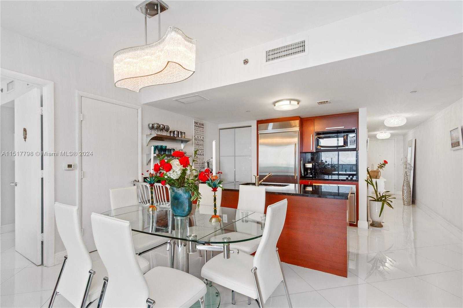 photo 2: 1830 S Ocean Dr Unit UP5010, Hallandale Beach FL 33009