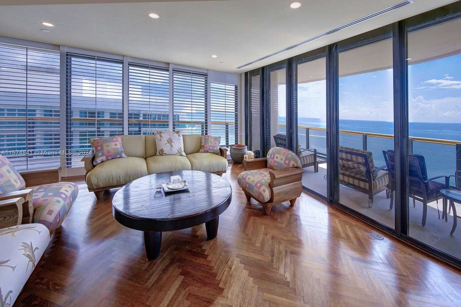 photo 3: 9999 Collins Ave Unit PH3D, Bal Harbour FL 33154