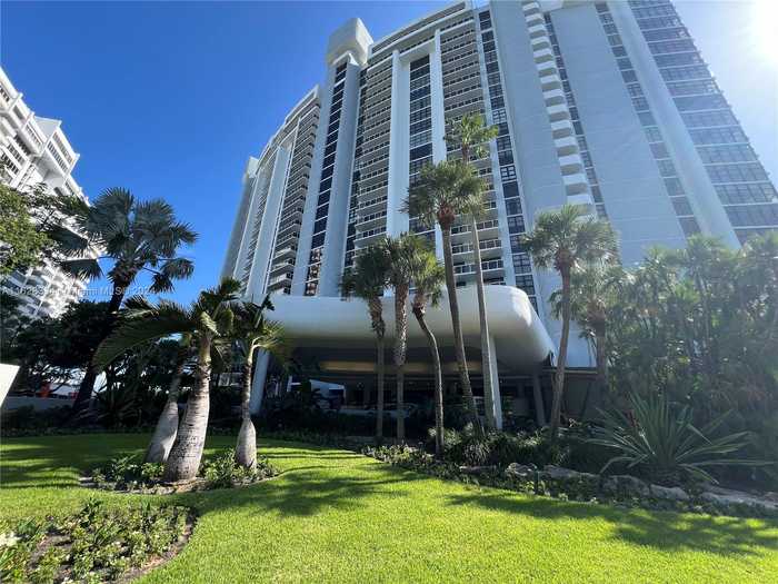 photo 1: 9 Island Ave Unit 1409, Miami Beach FL 33139