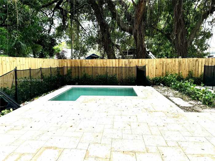 photo 25: 5728 NW 5th Ct Unit TH-A, Miami FL 33127