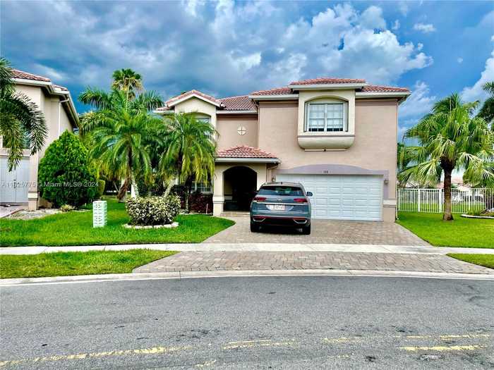 photo 1: 155 Granada Ave, Weston FL 33326