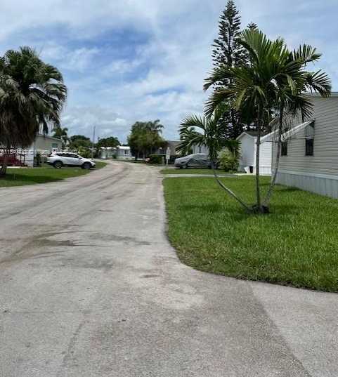 photo 2: 35250 SW 177 Ct unit169, Homestead FL 33034