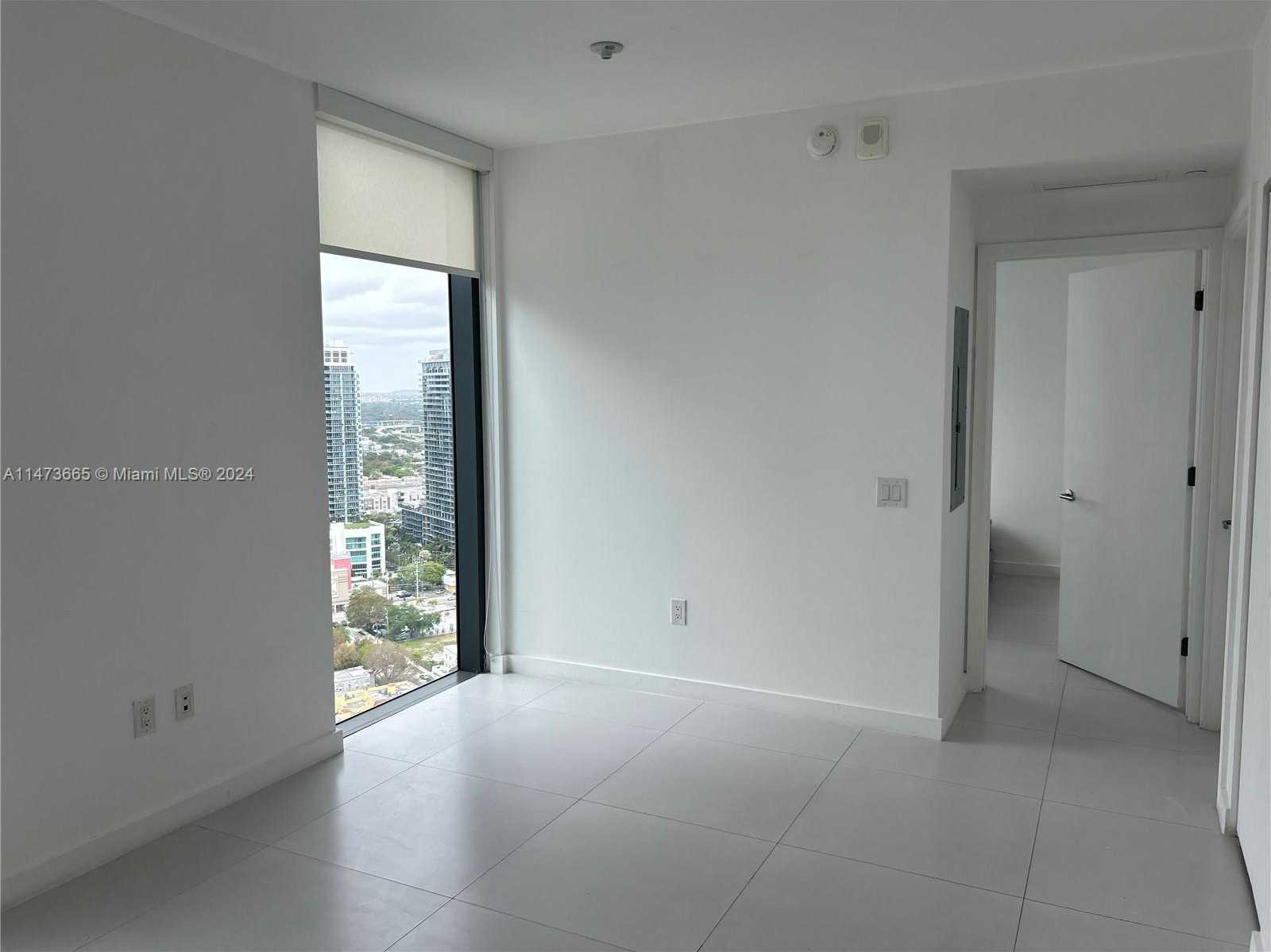 photo 3: 501 NE 31st St Unit 2909, Miami FL 33137