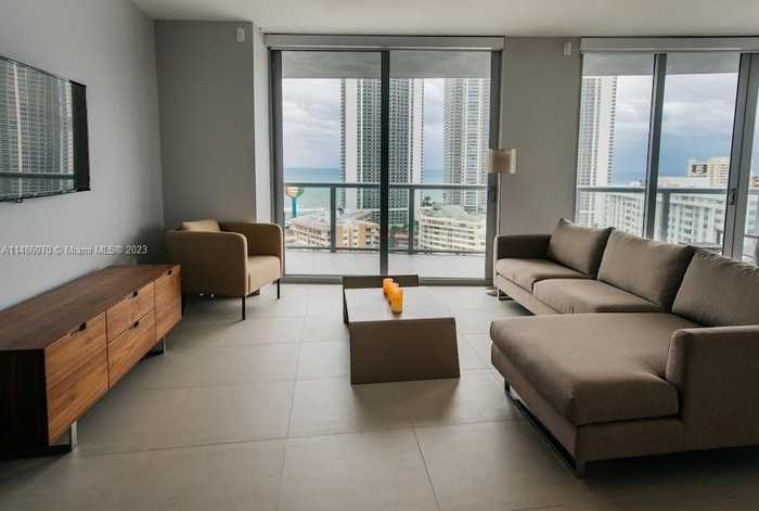 photo 1: 2600 E Hallandale Beach Blvd Unit T2101, Hallandale Beach FL 33009