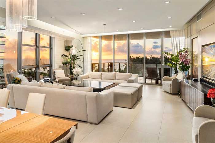 photo 2: 9705 Collins Ave Unit 501N, Bal Harbour FL 33154