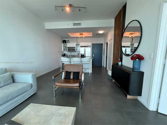 photo 2: 888 Biscayne Blvd Unit 4602, Miami FL 33132