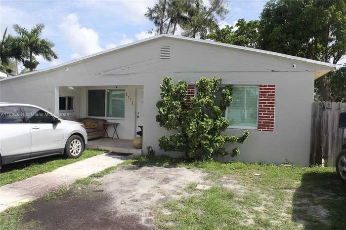 photo 1: 1771 NW 135th St, Opa-Locka FL 33167