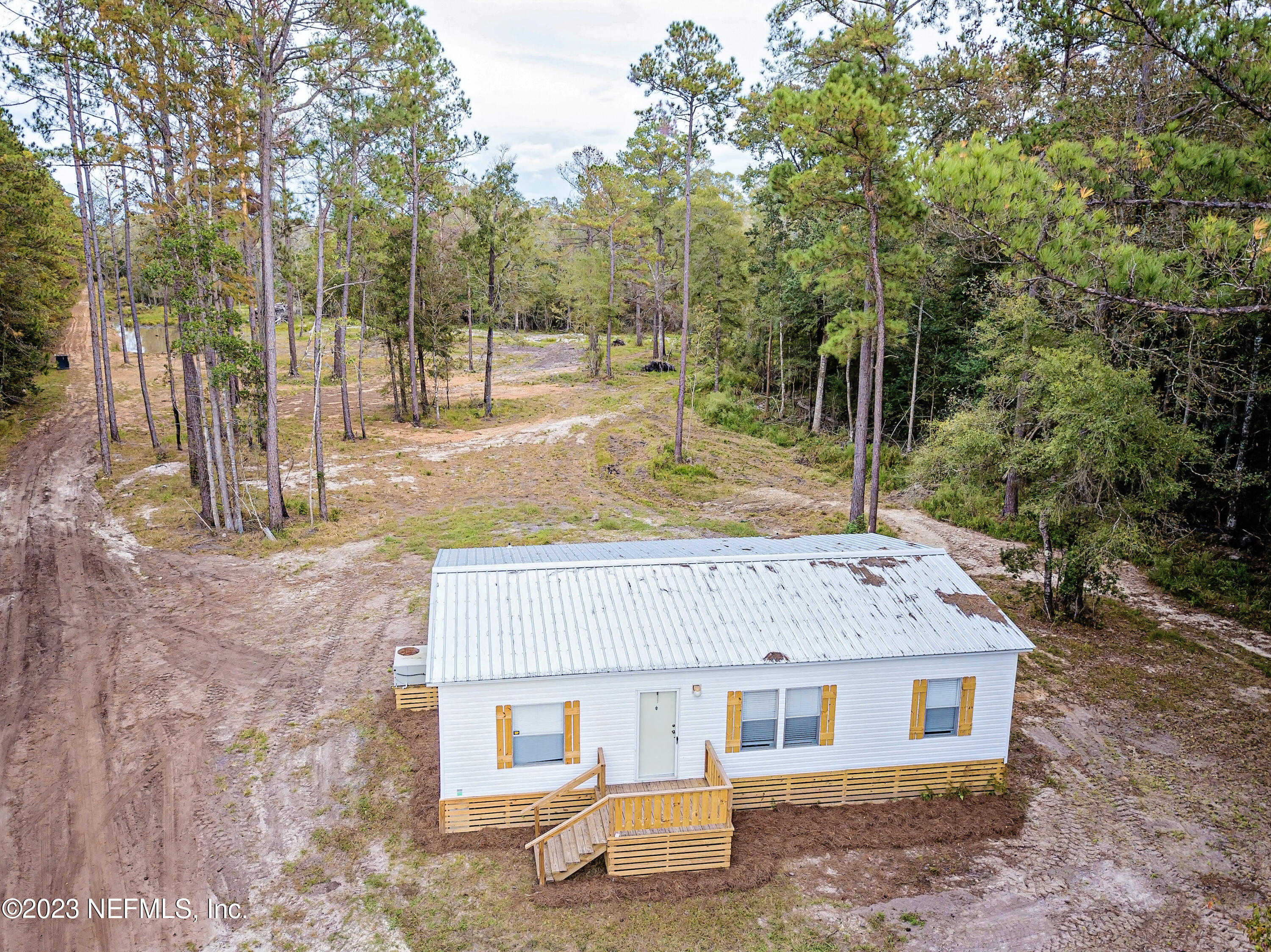 photo 3: 10643 JD SMITH Trail, Glen St. Mary FL 32040