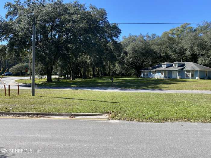 photo 9: 7545 ARGYLE FOREST Boulevard, Jacksonville FL 32244